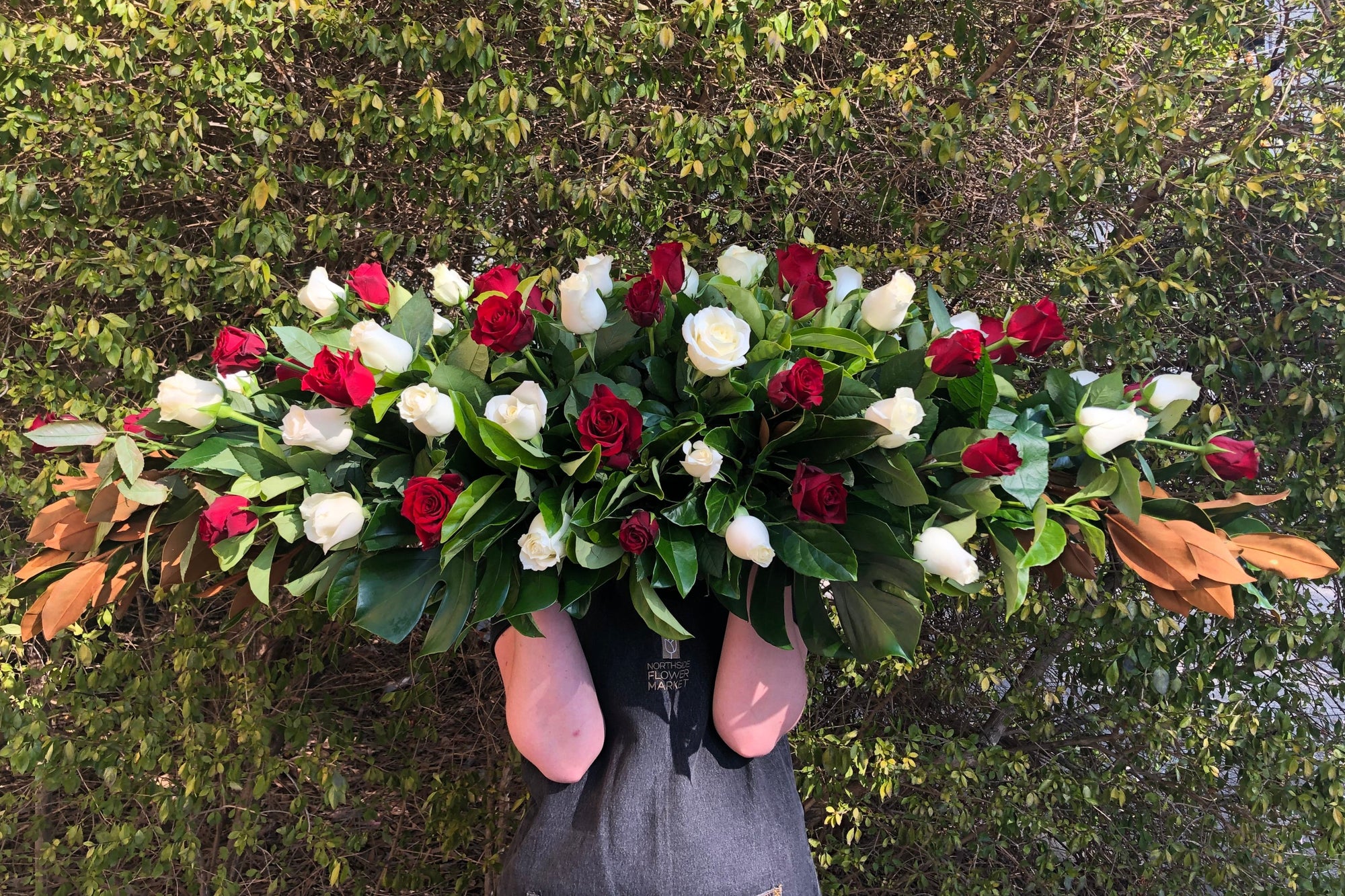 RED & WHITE ROSE CASKET SPRAY