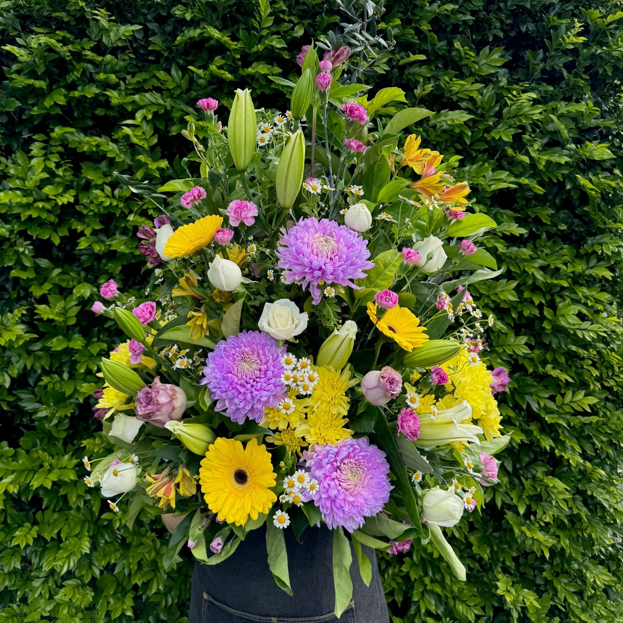 LARGE CEREMONY ARRANGEMENT - MAUVE, YELLOW & WHITE