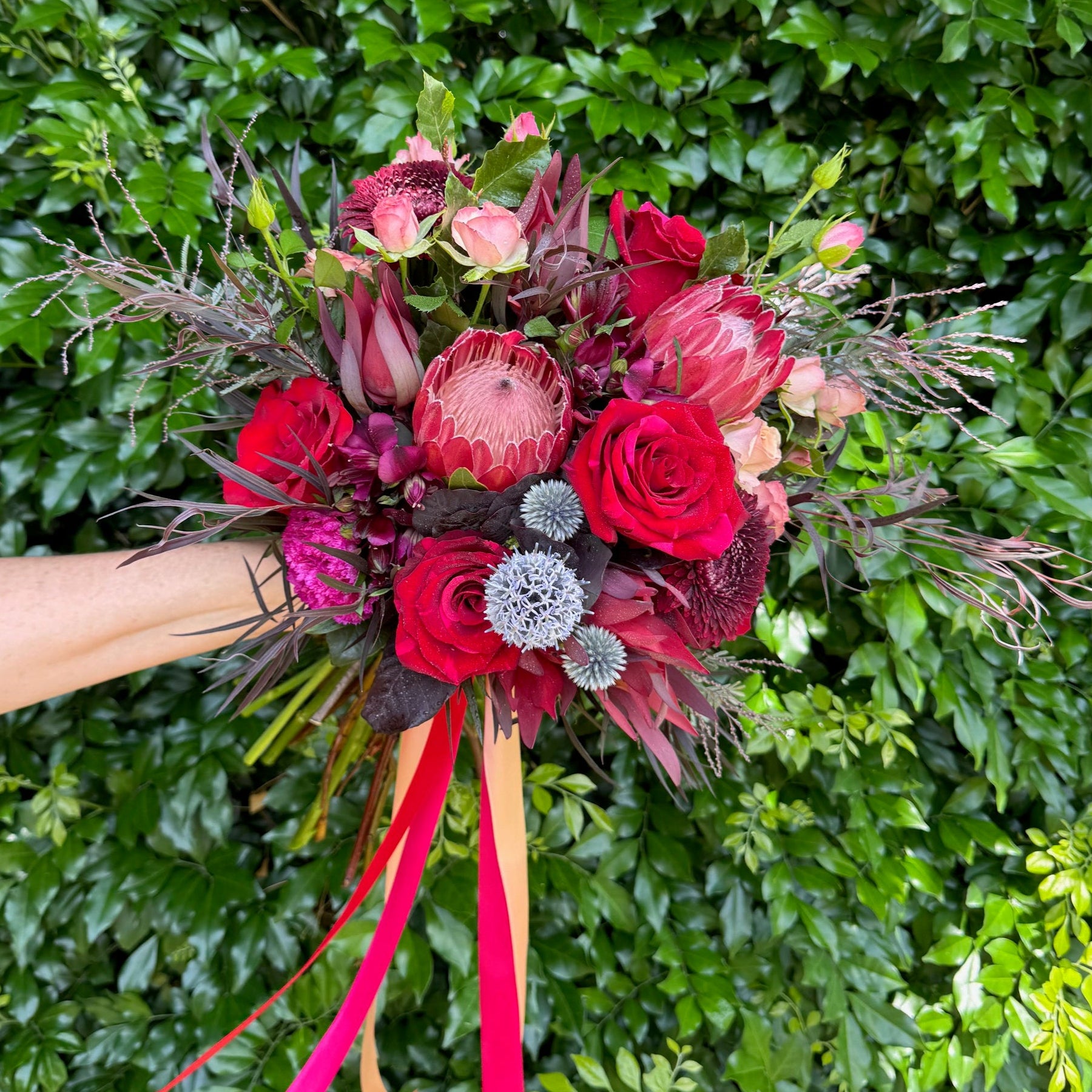 SCARLET WEDDING BOUQUET